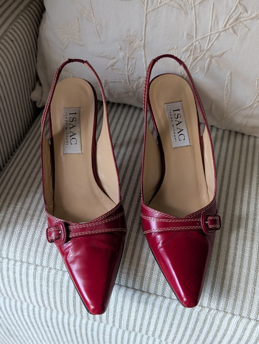 Isaac Mizrahi Burgundy Pointed-Toe Slingback Pumps with Buckle
